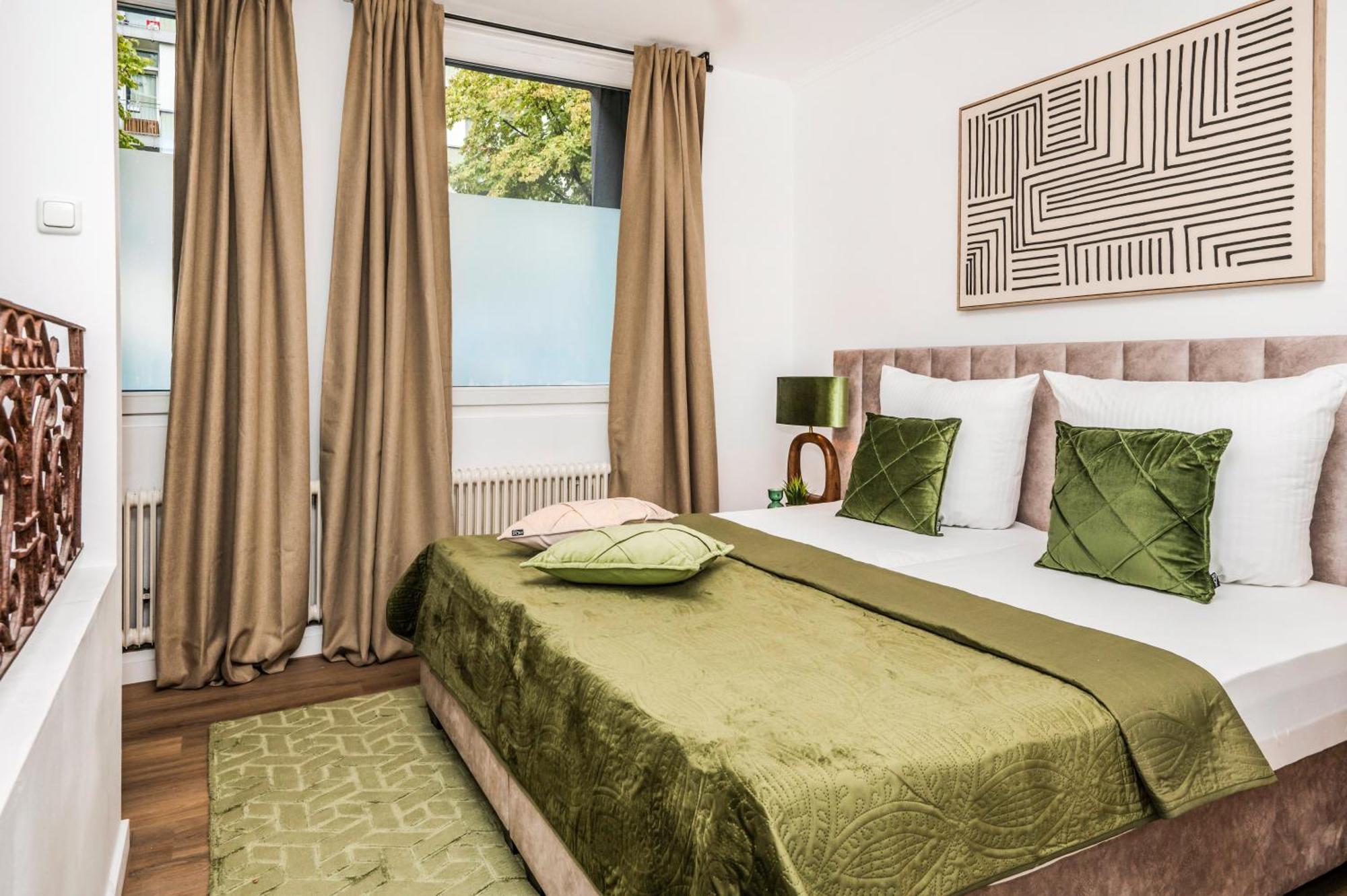 B49 - City & Messe Apartment โคโลญ ภายนอก รูปภาพ